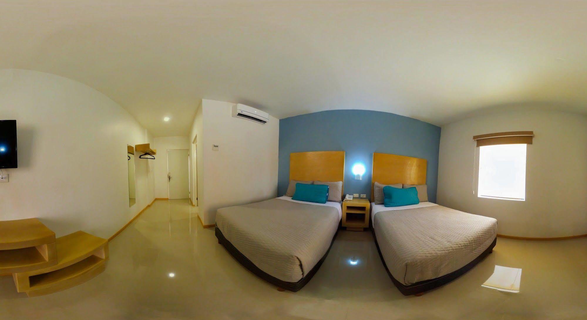 Capital Hotel Monclova Ngoại thất bức ảnh